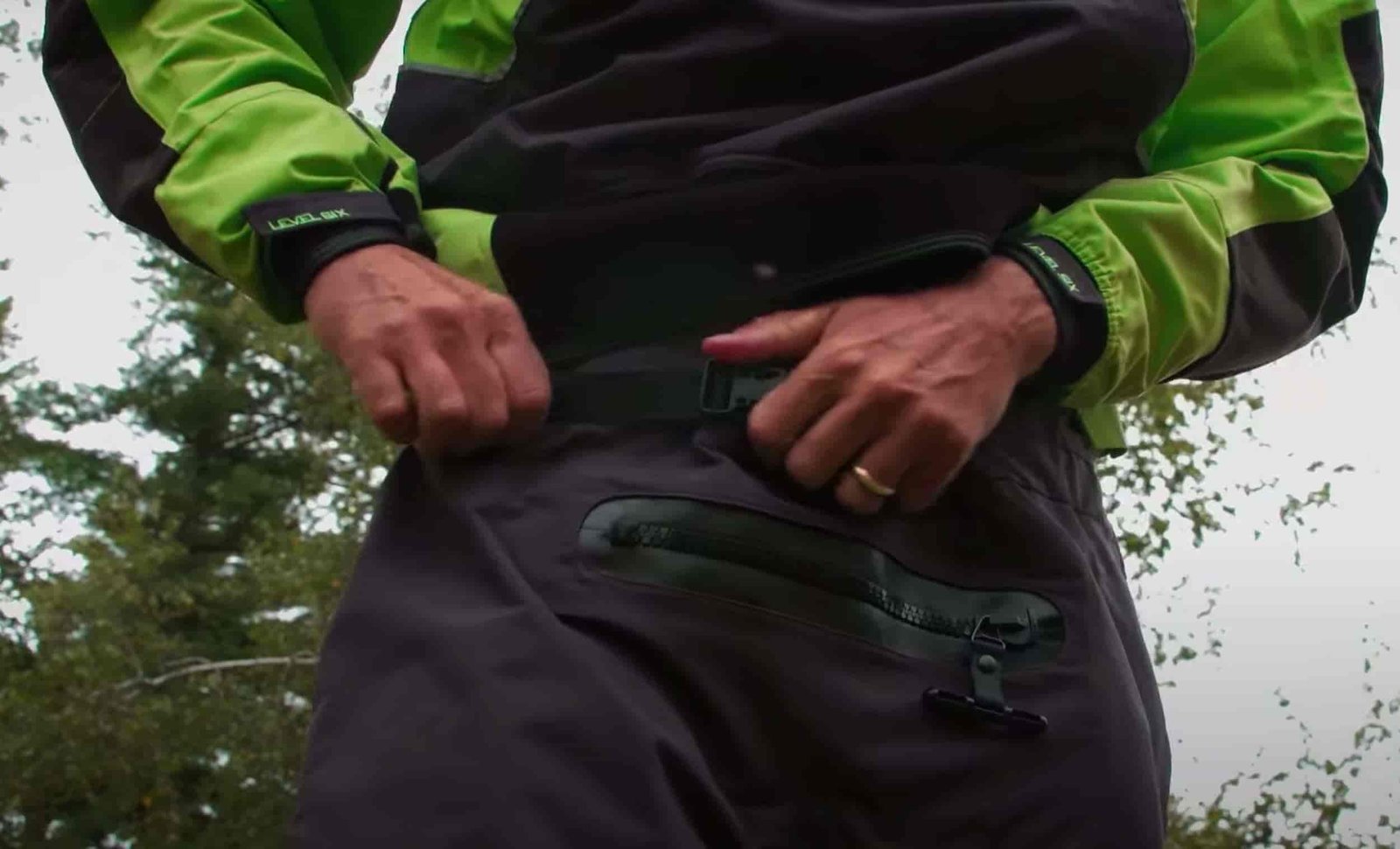 ken whiting gear testing the level six emperor drysuit waist area