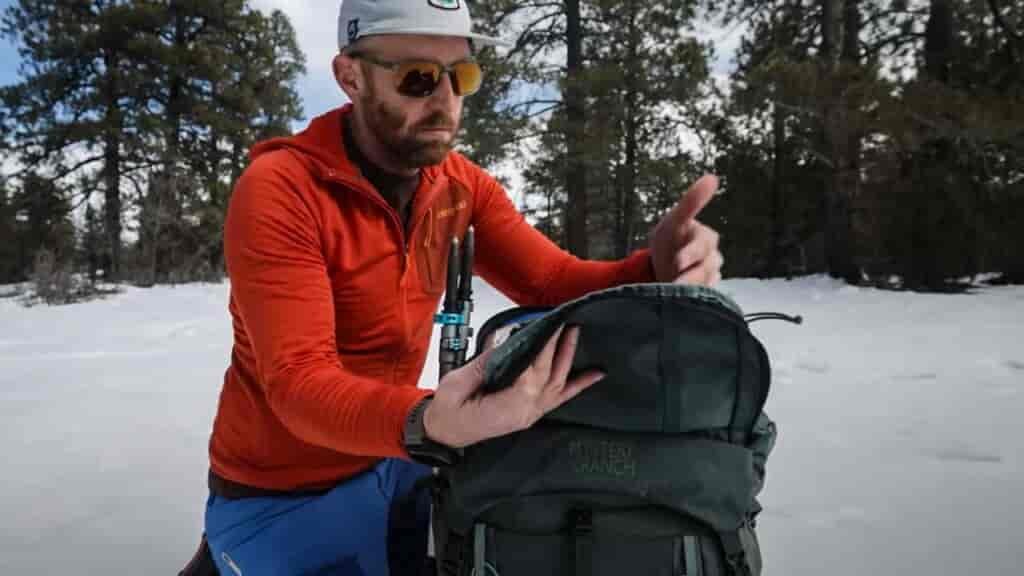 The Bridger toploader pocket, something most don't have in this size.