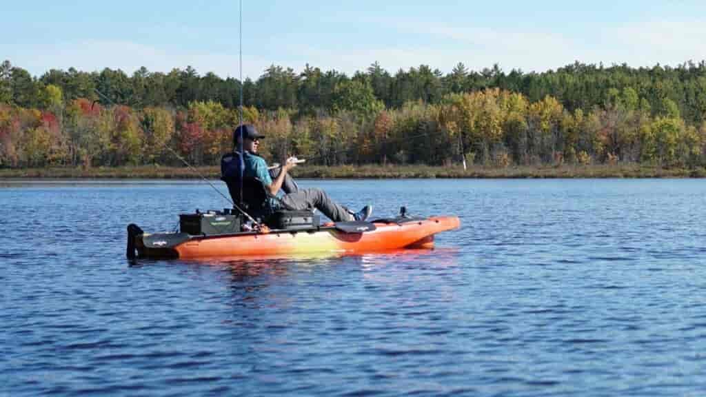 The back is key to your comfort on the water, here I am wearing a jacket with a high top to match my high chair