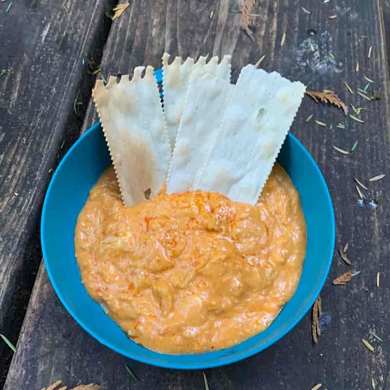 Keto recipes for camping: Buffalo Chicken Dip