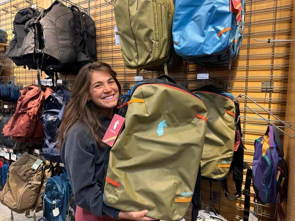 Comparing Cotopaxi Travel Bags: Allpa 42L