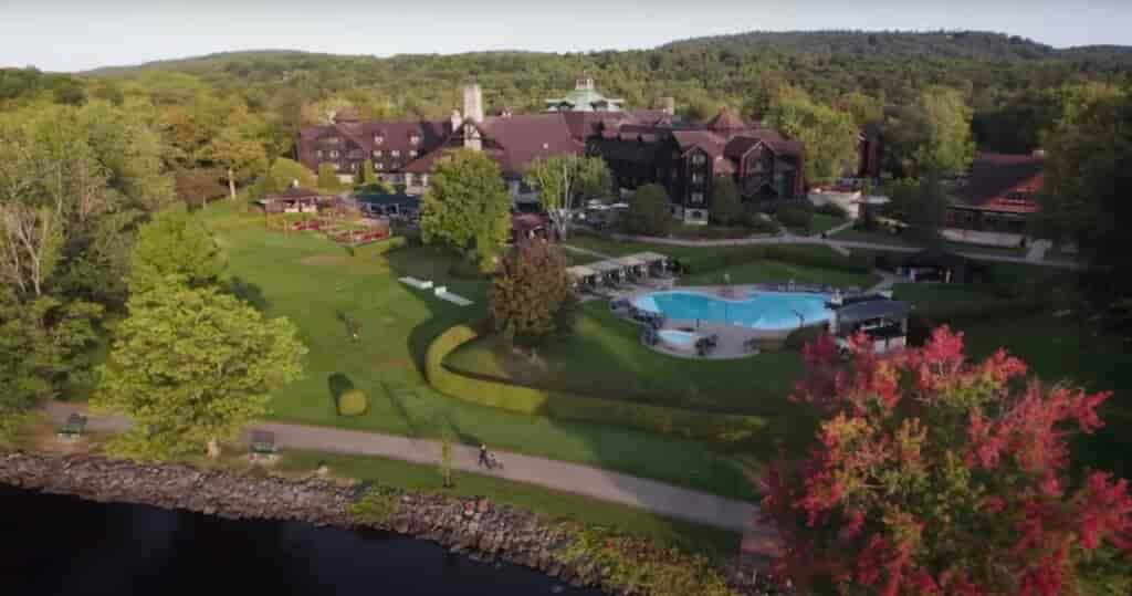 montebello Outaouais and Laurentides
