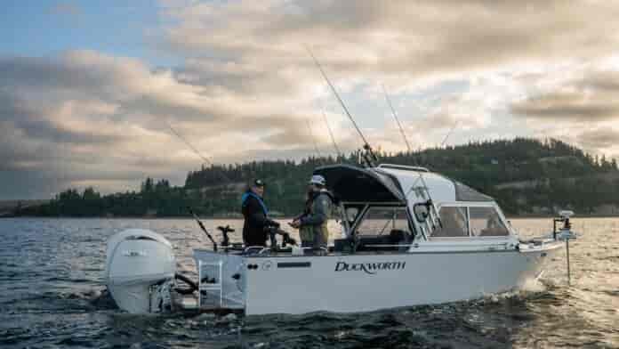 duckworth 21 Discovery boat
