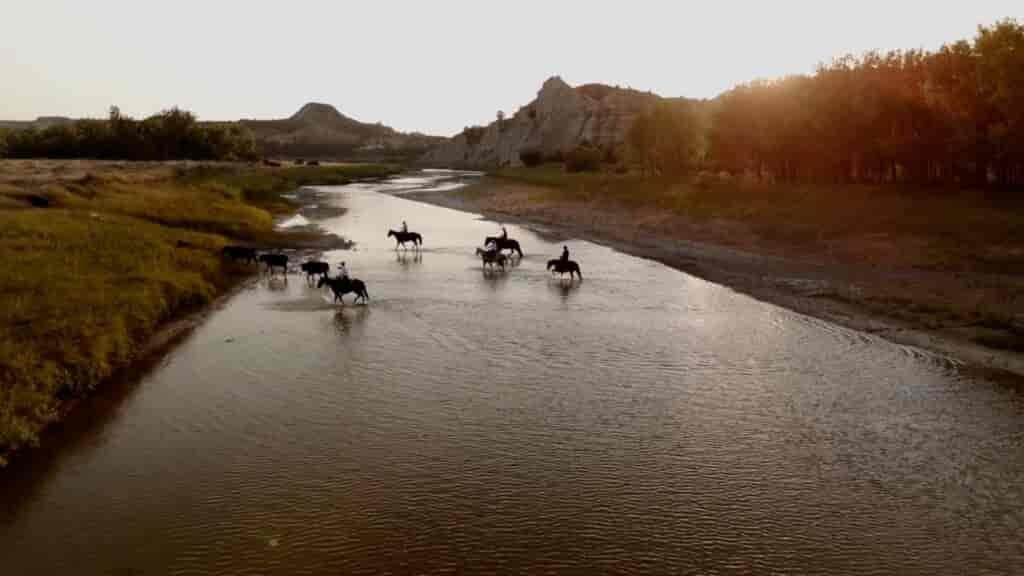 Riding horses on the Maah Daah Hey Trail